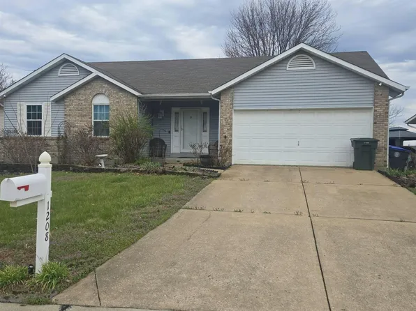 1208 Colby Dr, Saint Peters, MO 63376