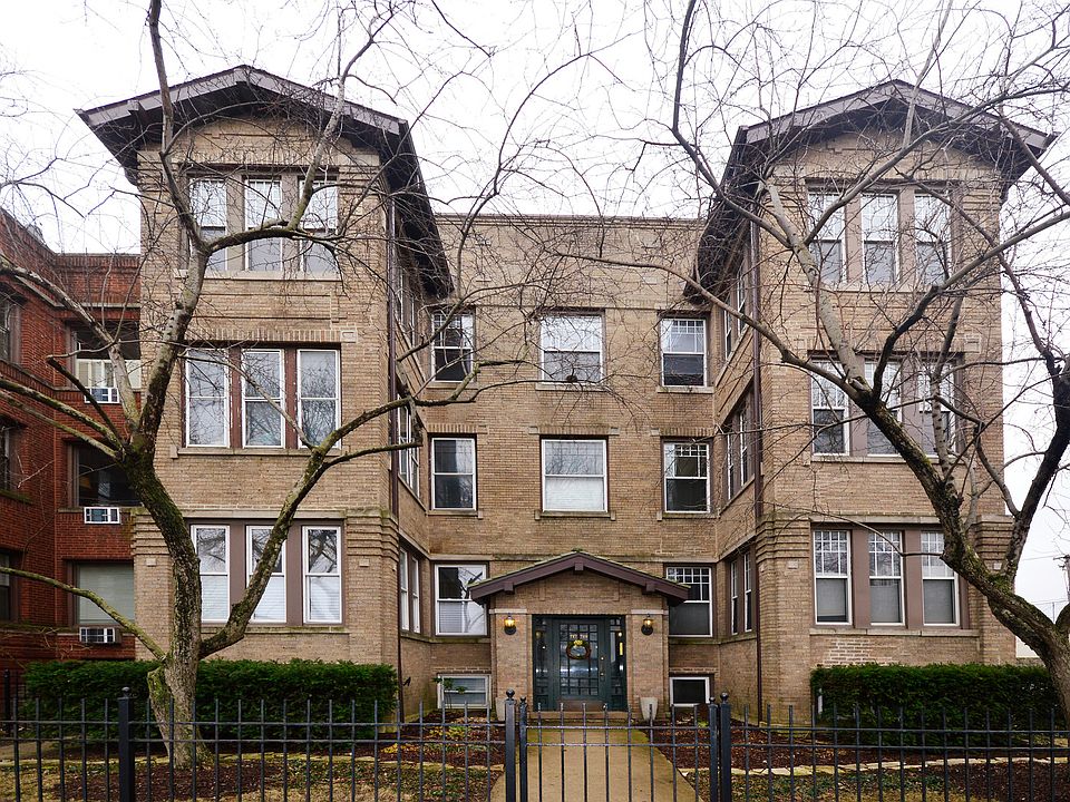 1st image of 717 W Montrose Ave #3E