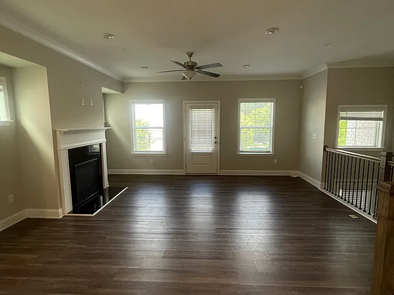 975 Catamaran Ct — Photo 14
