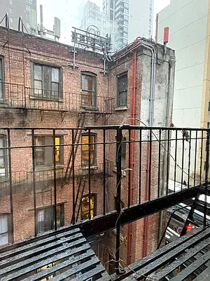 Rented by Jonis Realty | media 13