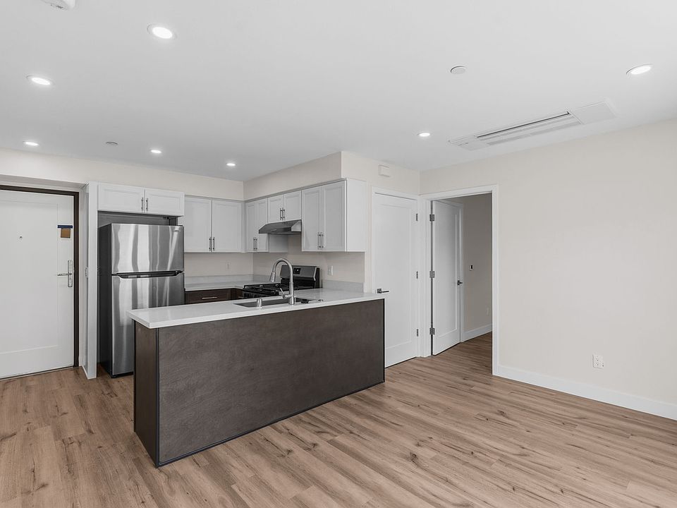 1st image of 4366 Alabama St #301