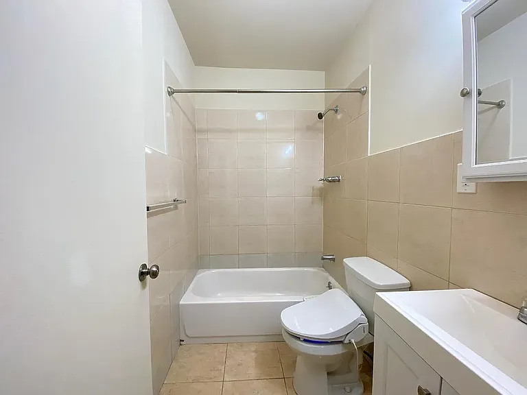 77 Wallis Ave #1F — Photo 33