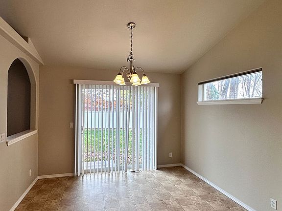 4th image of 8016 N Salmonberry Loop