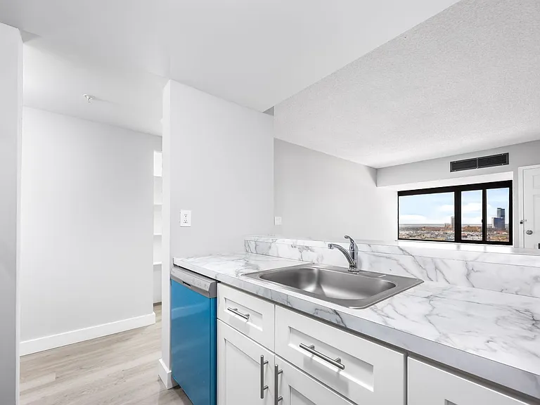 Atlantic Apartments — Photo 26