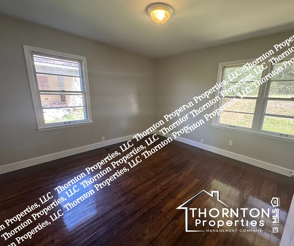 3 bed, 1443 sqft, $1,100 — Photo 4