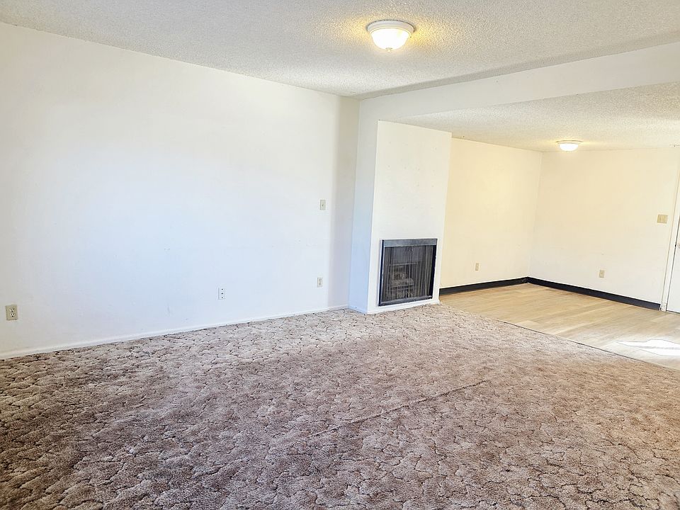 1st image of 2911 Dawn Dr APT 4