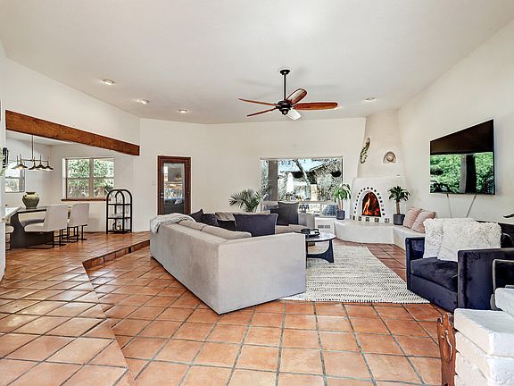 4th image of 4917 College Heights Dr NW
