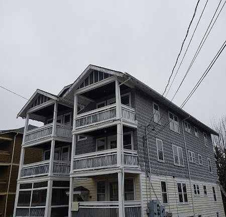 2nd image of 36 Roberts St