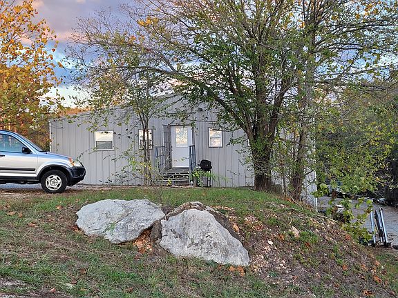 3rd image of 18 Rosemary Ln #1