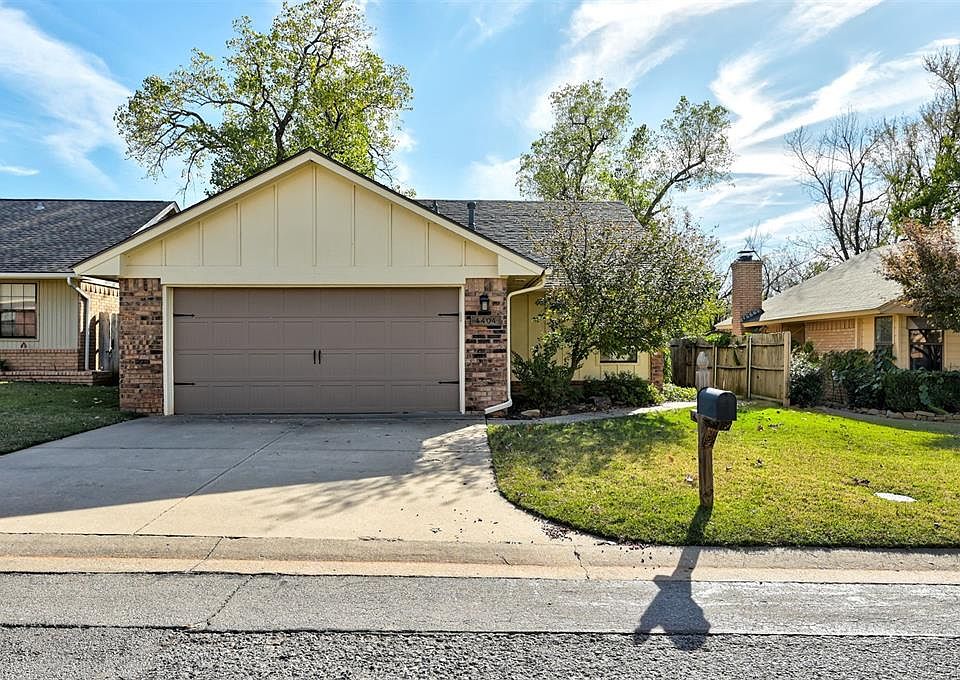 1st image of 4404 Baxter Dr