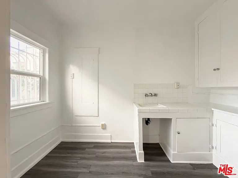 434 S Rampart Blvd #108 — Photo 9