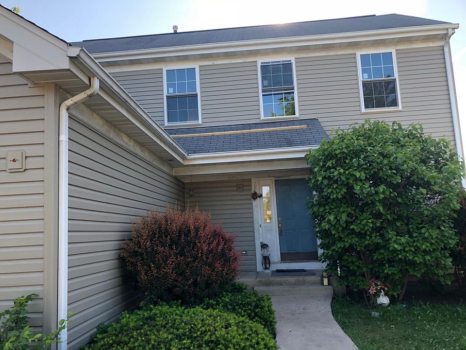 1st image of 216 S Tanglewood Ct