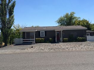 612 Edgewater Way SW, Mattawa, WA 99349