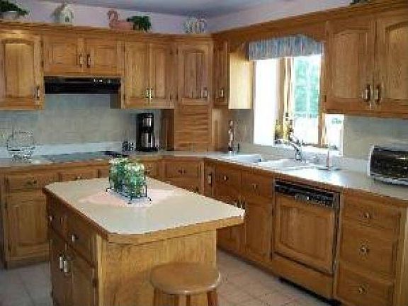 5th image of 621 Misty Creek Dr