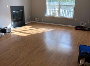 37 Prestwick Way, Edison, NJ 08820