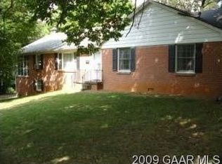 2 Clem Ln, Staunton, VA 24401