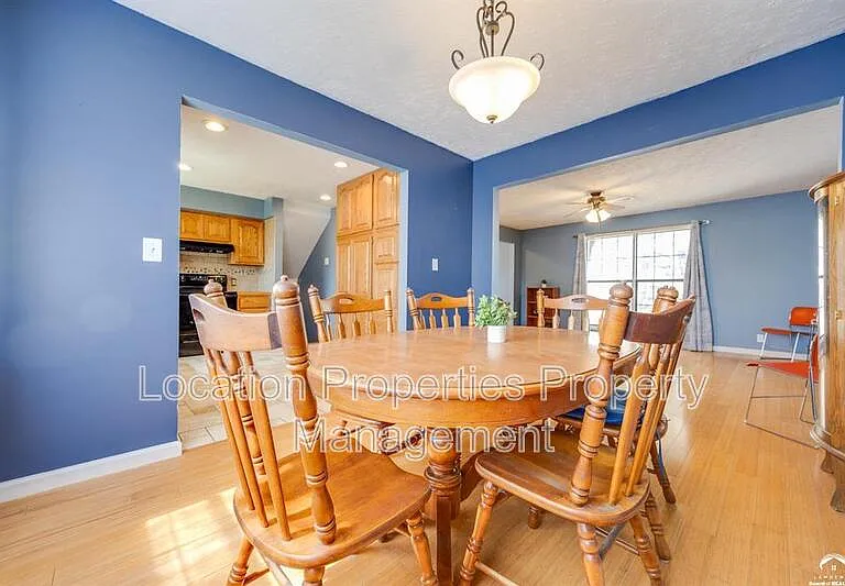 3421 W 10th Pl — Photo 30