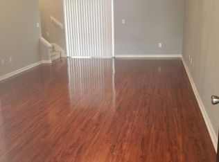 4750 Playpen Dr, Jacksonville, FL 32210