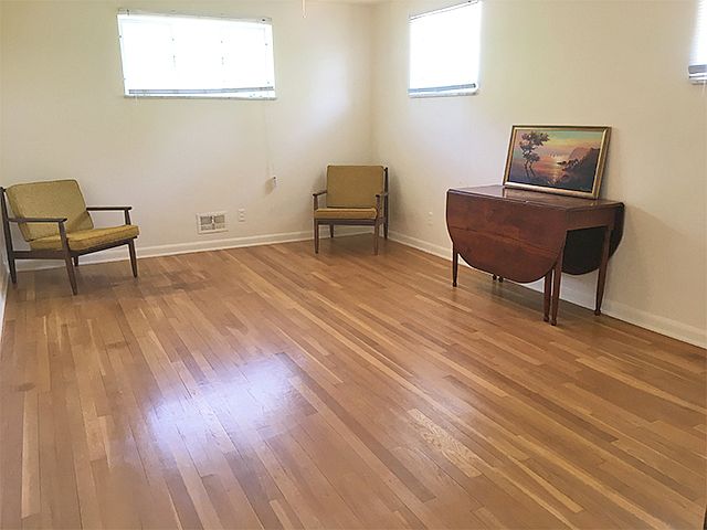 1st image of 2674 Westmont Blvd