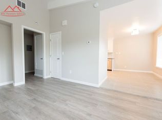 1823 El Parque Ct APT A, San Mateo, CA 94403