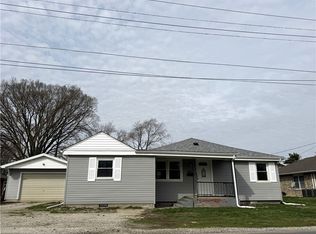 601 Wilson St, Pana, IL 62557