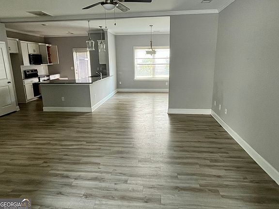 4th image of 7703 Fawn Cir