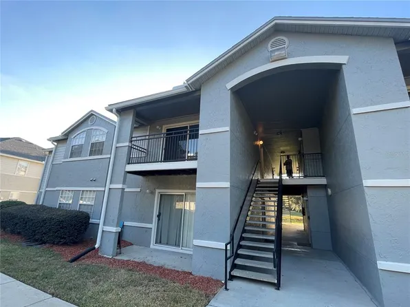 3705 SW 27th St APT 721, Gainesville, FL 32608