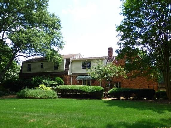 4th image of 506 Wickwood Dr