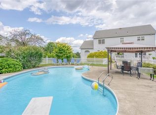 18 Lane Gate Rd, Wappingers Falls, NY 12590