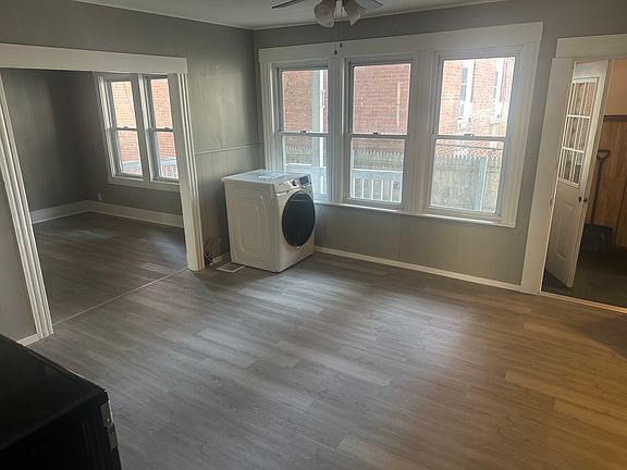 3rd image of 32 Prince St #1