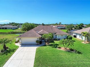 76 White Marsh Ln, Rotonda West, FL 33947
