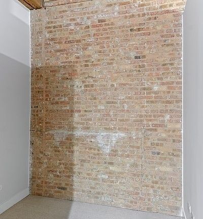 3rd image of 2303 S Michigan Ave APT 408