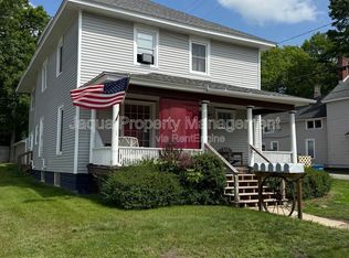 203 S Washington Ave, Ludington, MI 49431
