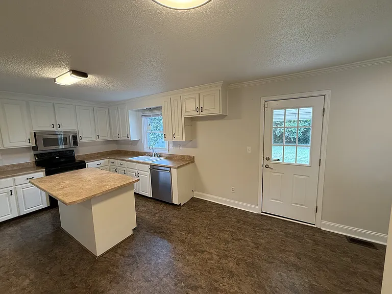 216 Fain Dr — Photo 11