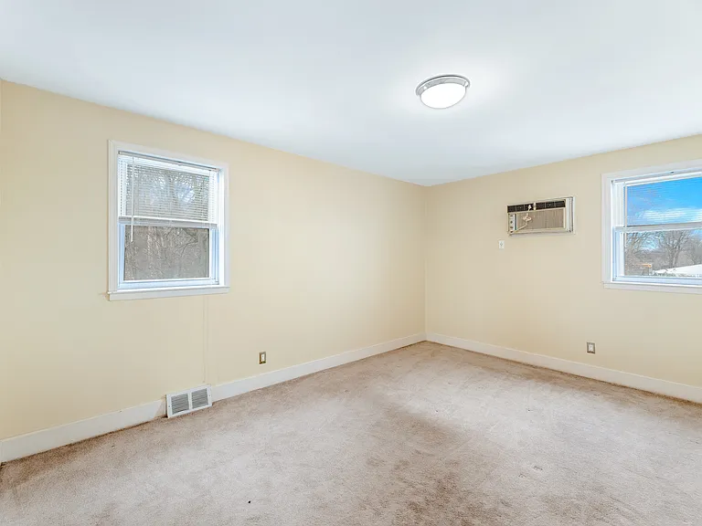 12450 Knights Rd #2 — Photo 31
