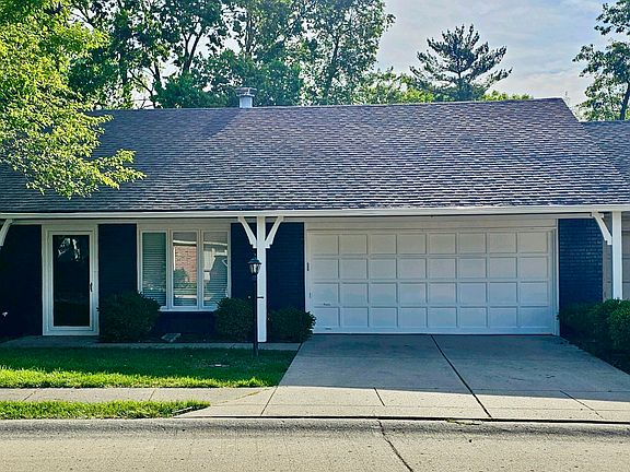 2nd image of 16 Woodacre Dr