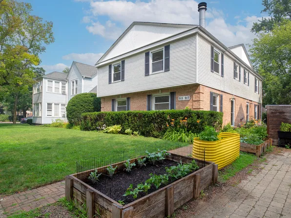917 Hamlin St, Evanston, IL 60201