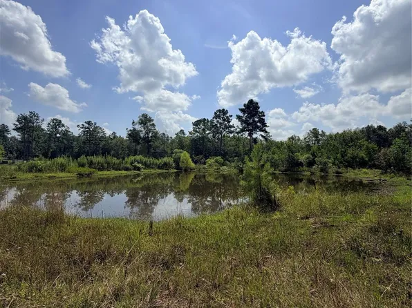 385 County Road 3773, Cleveland, TX 77327