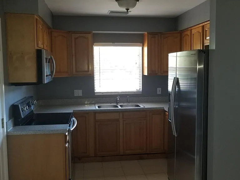 3209 W Lutz Lake Fern Rd — Photo 15
