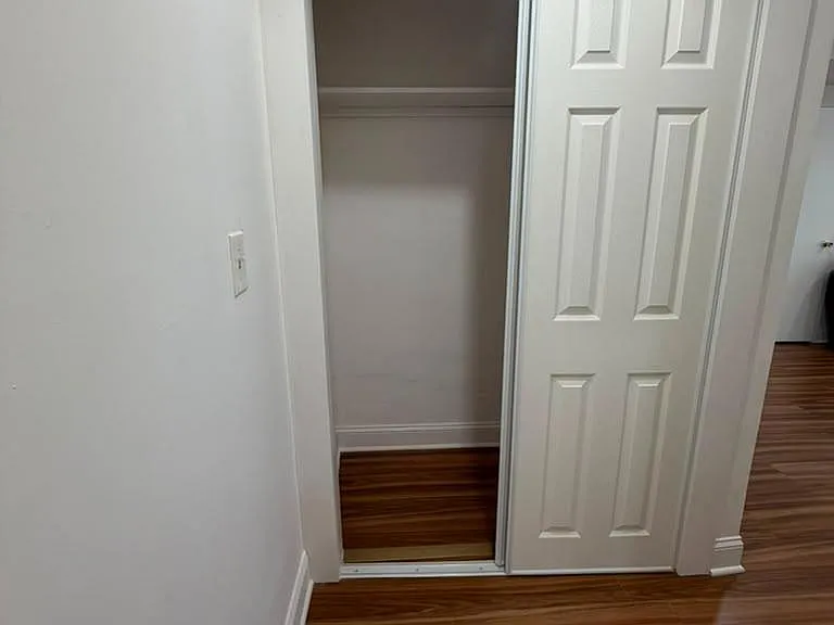 254 College Dr — Photo 10
