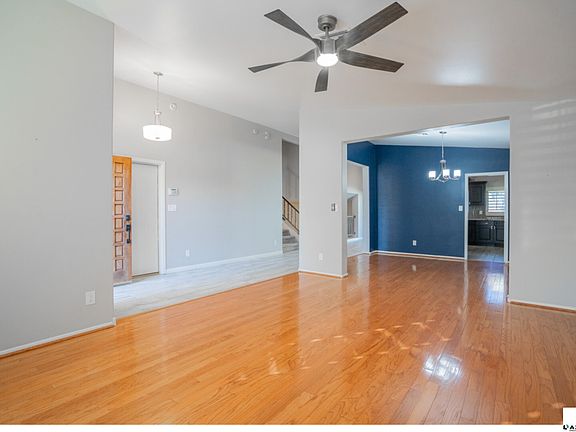 4th image of 2754 E Mountain Sky Ave