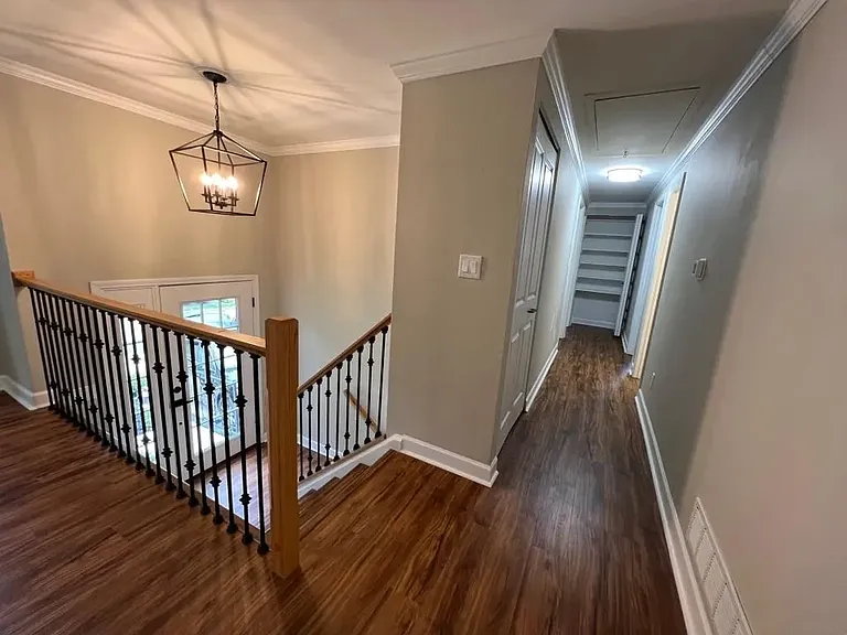 204 Willett Rd — Photo 8
