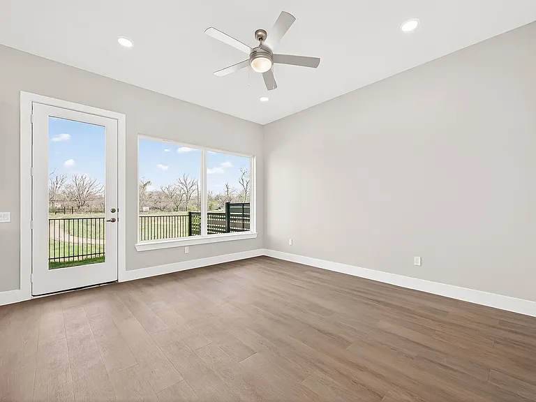 10719 Mason Rd — Photo 33