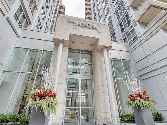 4th image of 250 Wellington St W #436