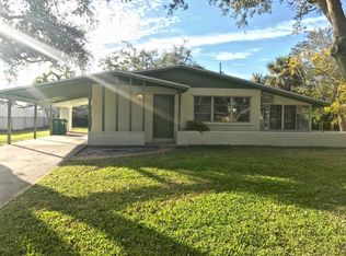945 Samar Rd, Cocoa Beach, FL 32931
