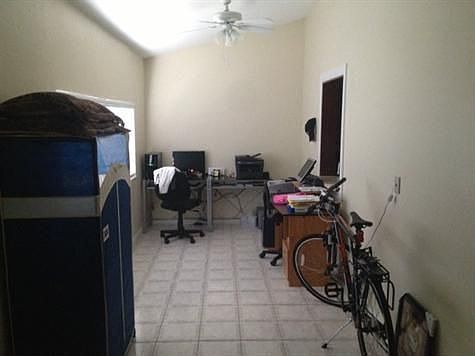 5th image of 460 Jung Blvd W