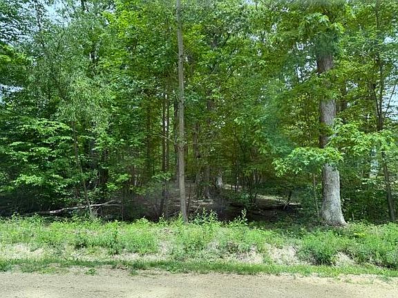 3rd image of V/l National Pkwy #25