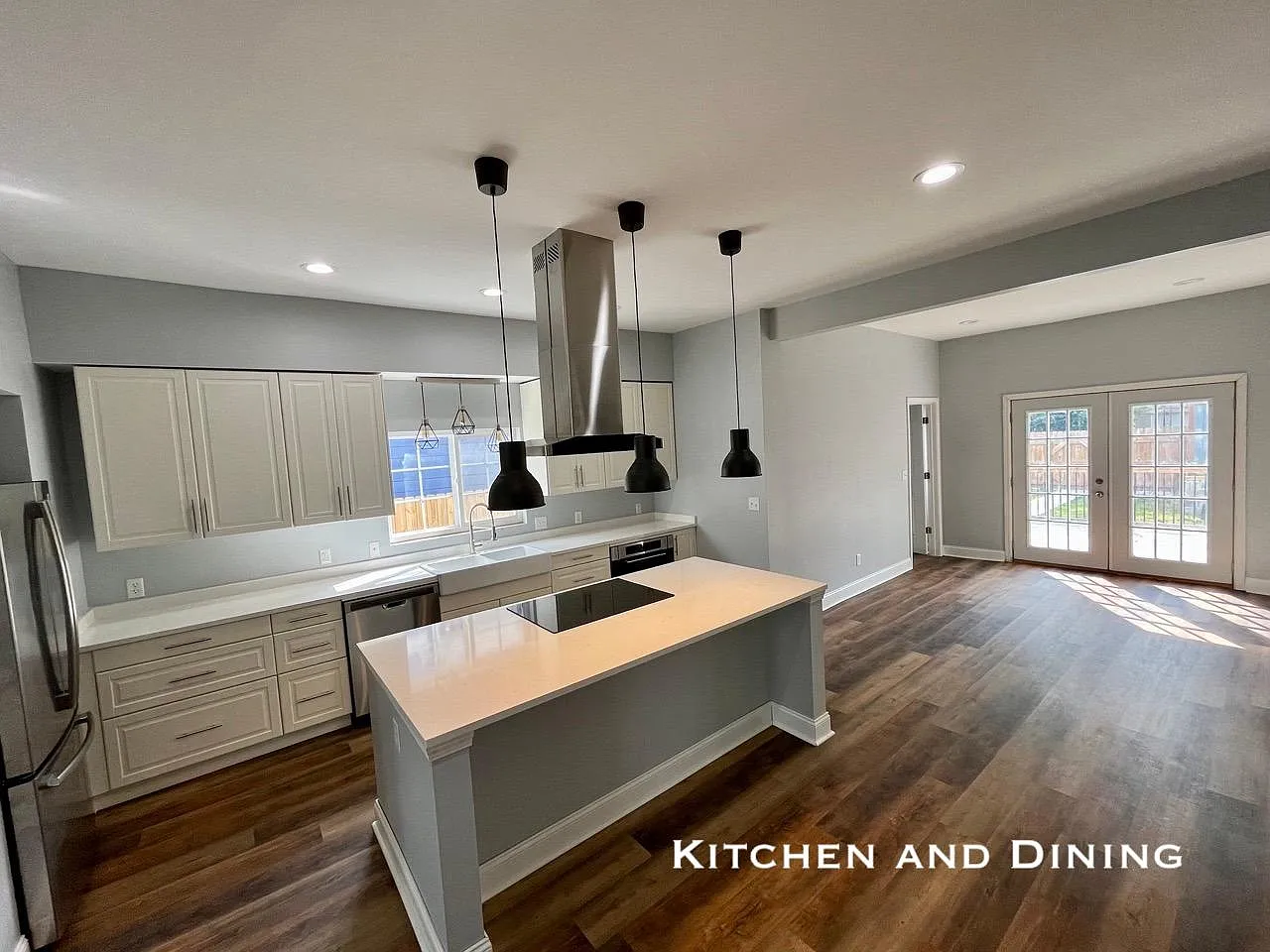 2 bed, 1077 sqft, $1,800 — Photo 3