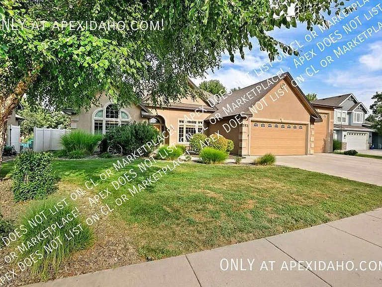 352 S Long Bay Way — Photo 48