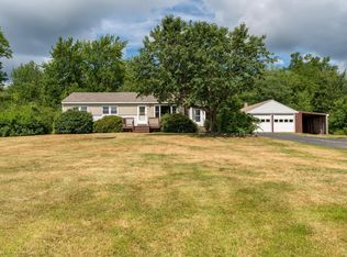 458 Foreside Rd, Topsham, ME 04086